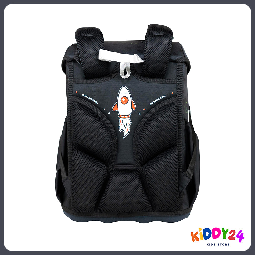 Ergonomisches Schulranzen-Set für Jungen – Maxi Striker X (5-teilig)