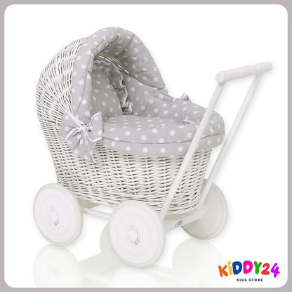 Handgefertigter Puppen-Kinderwagen aus Korb in Weiß – Inklusive Grauer Bettwäsche & Weicher Polsterung